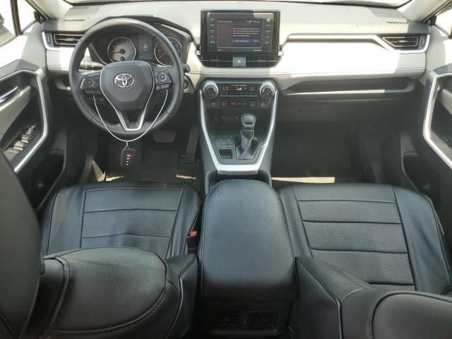 2T3P1RFV9MW167381 - 2021 TOYOTA RAV4 XLE GRAY photo 8