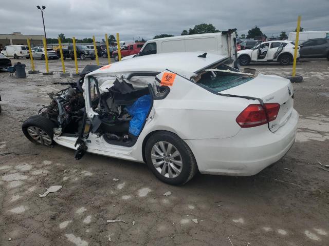 1VWAT7A34FC057660 - 2015 VOLKSWAGEN PASSAT S WHITE photo 2