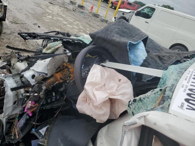 1VWAT7A34FC057660 - 2015 VOLKSWAGEN PASSAT S WHITE photo 8