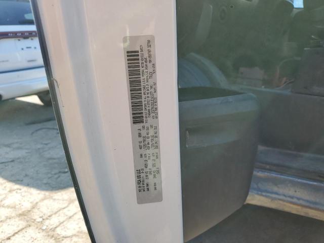 3C6TRVDG2JE161277 - 2018 RAM PROMASTER 2500 HIGH BLUE photo 14