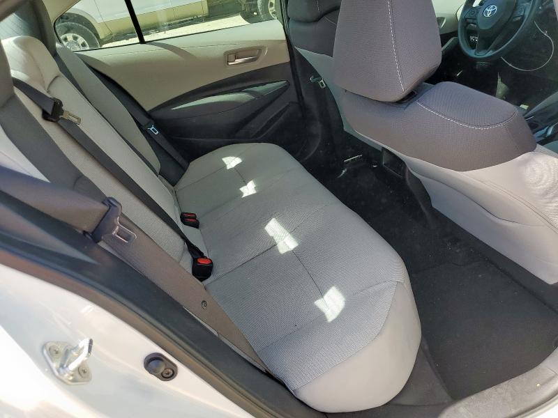 5YFEPRAE4LP128154 - 2020 TOYOTA COROLLA LE თეთრი ფოტო 10