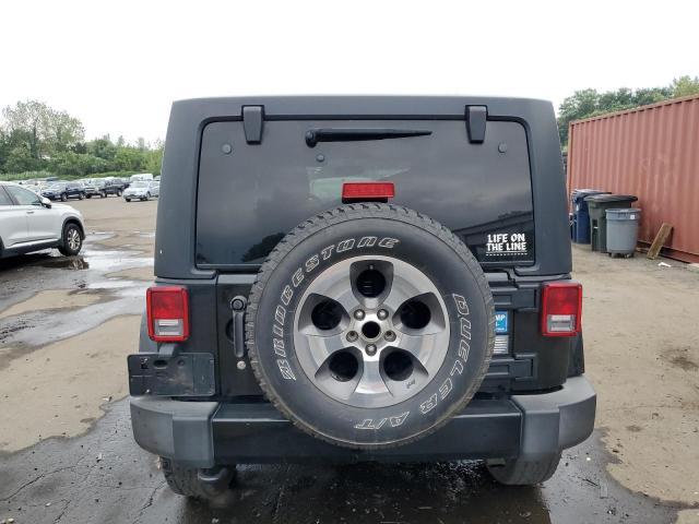 1C4BJWEG6GL323380 - 2016 JEEP WRANGLER U SAHARA BLACK photo 6