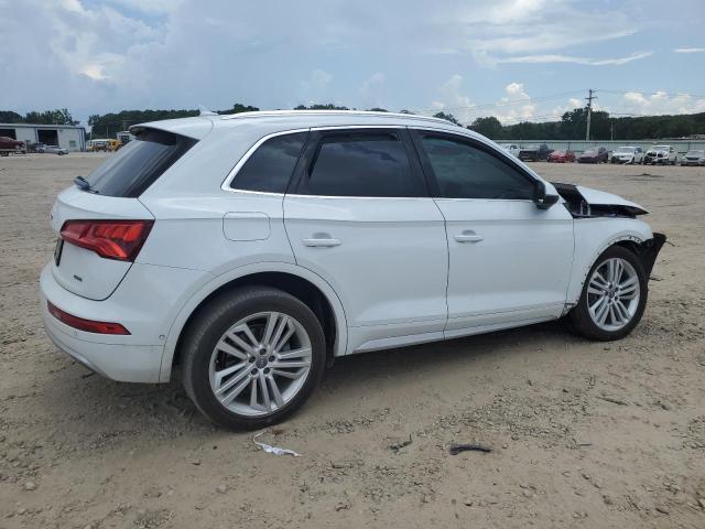 WA1CNAFY2K2108428 - 2019 AUDI Q5 PRESTIGE WHITE photo 3