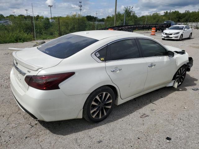 1N4AL3AP4HC483534 - 2017 NISSAN ALTIMA 2.5 WHITE photo 3