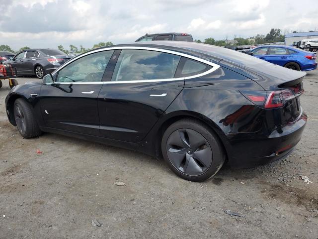 5YJ3E1EB0JF067909 - 2018 TESLA MODEL 3 BLACK photo 2