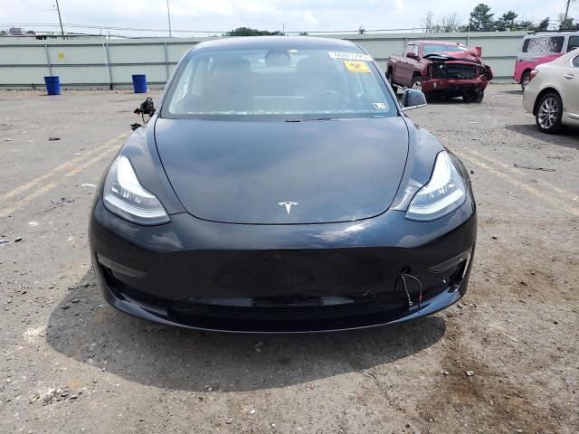 5YJ3E1EB0JF067909 - 2018 TESLA MODEL 3 BLACK photo 5