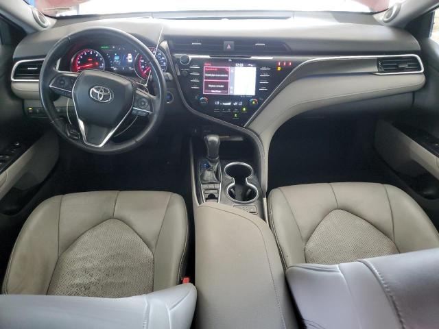 4T1BZ1HK5JU505516 - 2018 TOYOTA CAMRY XSE RED photo 8