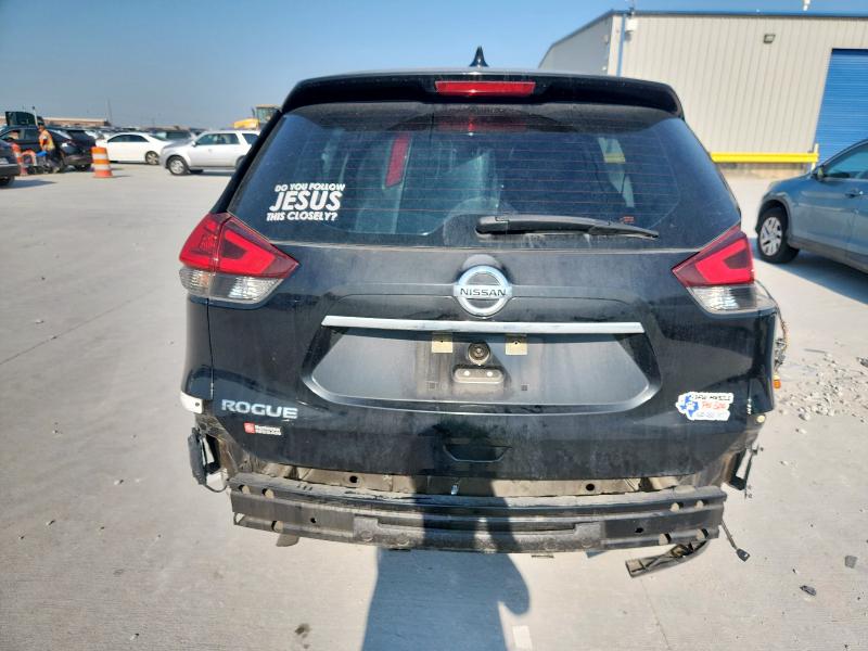 KNMAT2MT7JP522645 - 2018 NISSAN ROGUE S შავი ფოტო 6