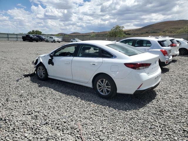 5NPE24AF0KH755228 - 2019 HYUNDAI SONATA SE WHITE photo 2