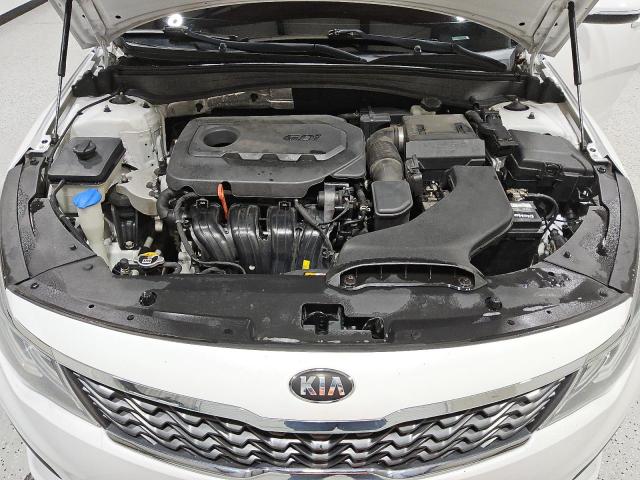 5XXGT4L38KG345975 - 2019 KIA OPTIMA LX Biały zdjęcie 11