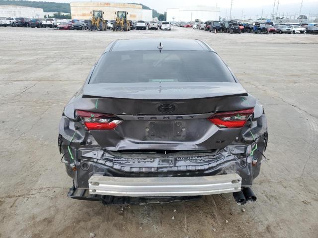 4T1G11AK1PU742441 - 2023 TOYOTA CAMRY SE NIGHT SHADE CHARCOAL photo 6