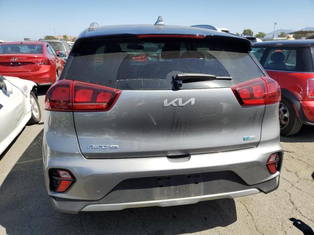 KNDCB3LC4N5542209 - 2022 KIA NIRO LX GRAY photo 6