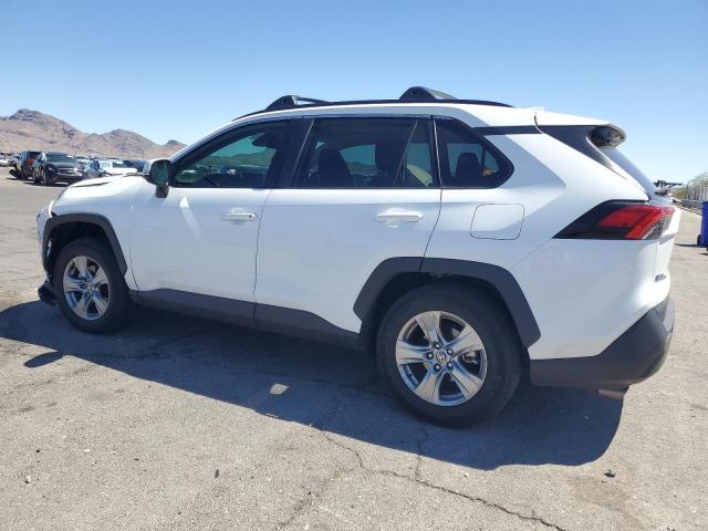 2T3W1RFV8PW243124 - 2023 TOYOTA RAV4 XLE WHITE photo 2