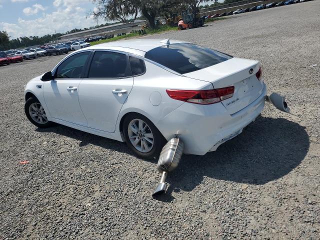 5XXGT4L32JG235924 - 2018 KIA OPTIMA LX أبيض صورة 2