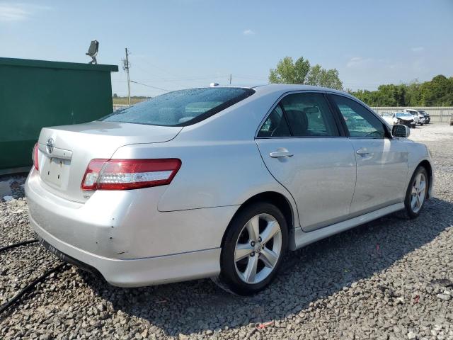 4T1BF3EK0BU117510 - 2011 TOYOTA CAMRY BASE SILVER photo 3