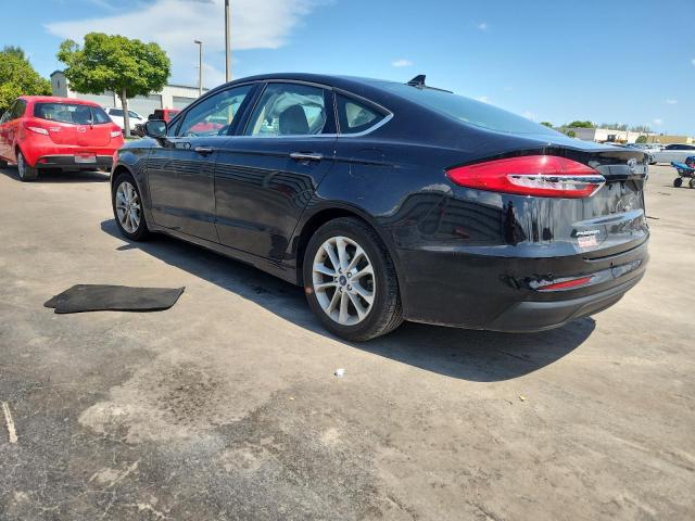3FA6P0HD2LR232252 - 2020 FORD FUSION SE შავი ფოტო 2