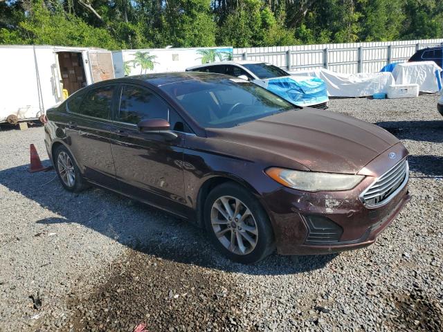 3FA6P0HDXKR127960 - 2019 FORD FUSION SE MAROON photo 4