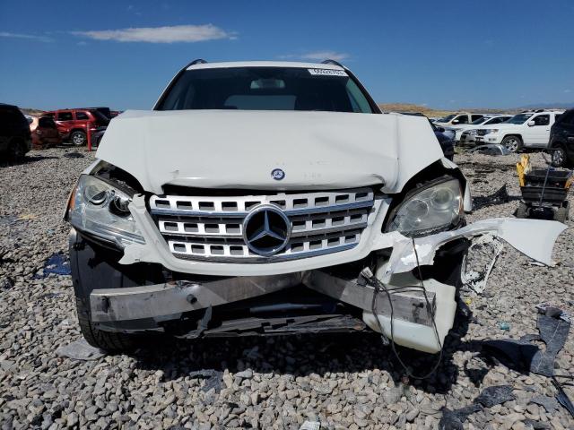 4JGBB8GB0BA657379 - 2011 MERCEDES-BENZ ML 350 4MATIC WHITE photo 5