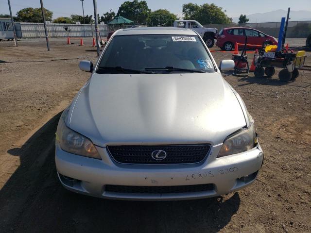 JTHBD192440085775 - 2004 LEXUS IS 300 SILVER photo 5