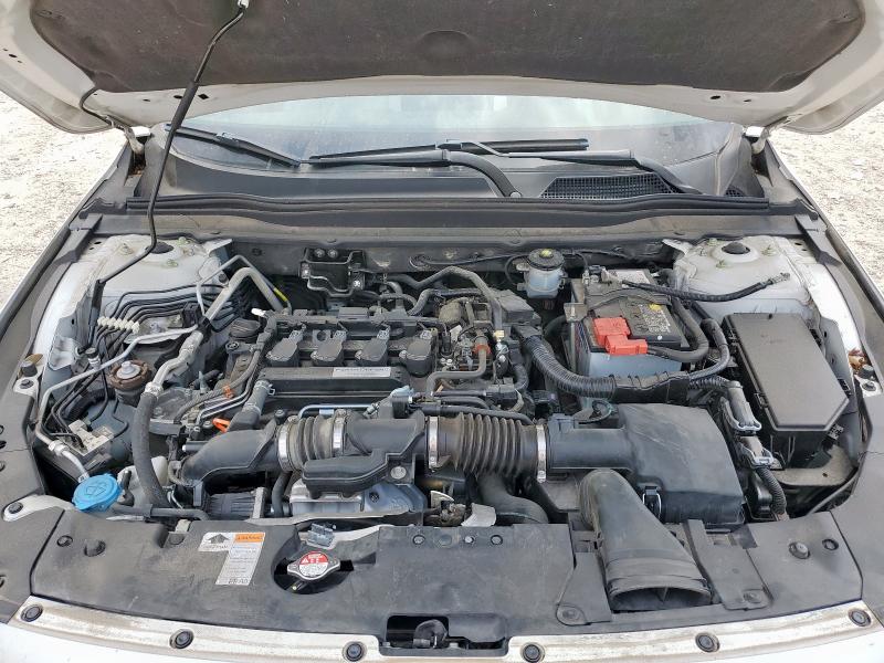 1HGCV1F42JA015093 - 2018 HONDA ACCORD EX Ақ фото 12