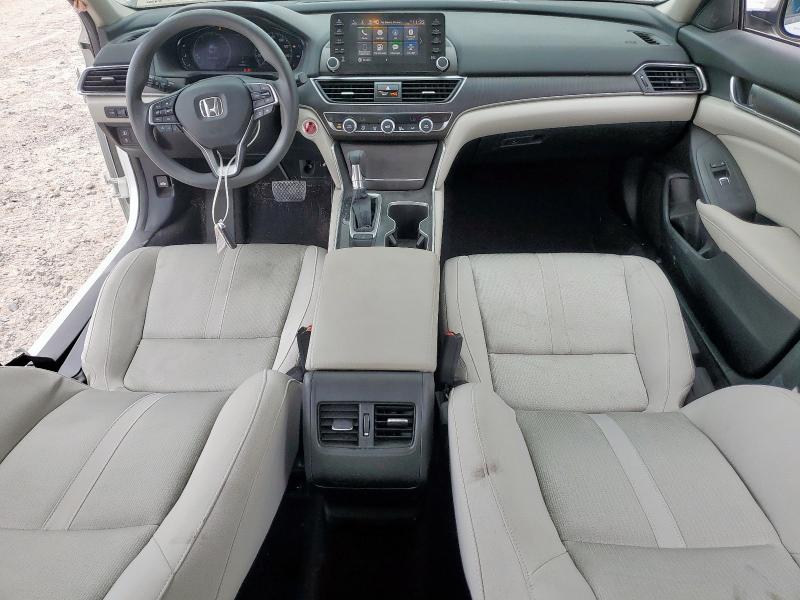 1HGCV1F42JA015093 - 2018 HONDA ACCORD EX Ақ фото 8