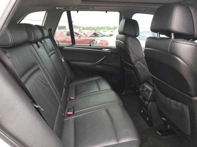 5UXZV4C55D0B00108 - 2013 BMW X5 XDRIVE35I WHITE photo 11