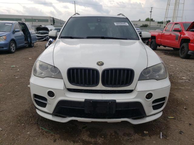 5UXZV4C55D0B00108 - 2013 BMW X5 XDRIVE35I WHITE photo 5