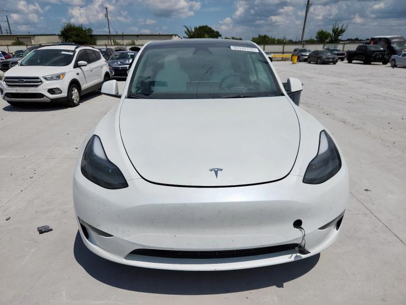 7SAYGDEE5RA255185 - 2024 TESLA MODEL Y 白色 照片 5