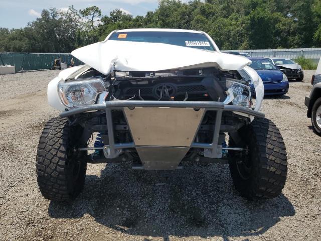 3TMJU4GN9DM139080 - 2013 TOYOTA TACOMA DOUBLE CAB PRERUNNER WHITE photo 5