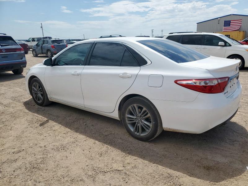4T1BF1FK3HU320533 - 2017 TOYOTA CAMRY LE WHITE photo 2