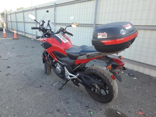 JH2RC6314DK100187 - 2013 HONDA NC700X DCT RED photo 3