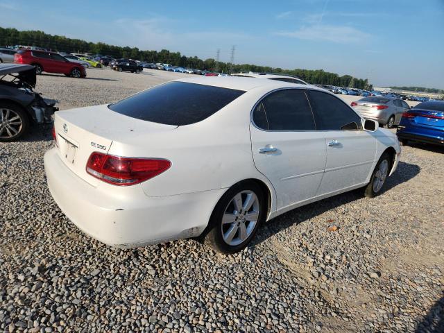 JTHBA30GX55097284 - 2005 LEXUS ES 330 WHITE photo 3