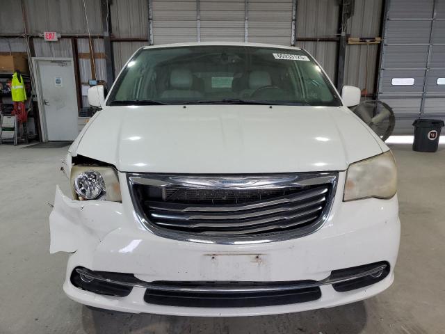 2C4RC1BG2DR526477 - 2013 CHRYSLER TOWN & COU TOURING WHITE photo 5