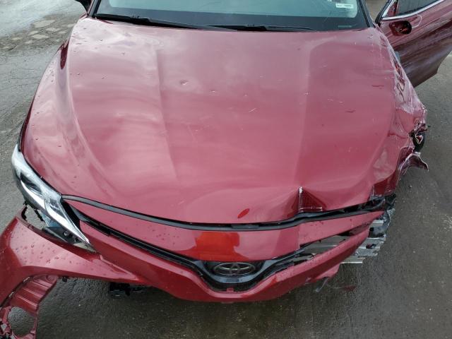 4T1B11HK8JU644529 - 2018 TOYOTA CAMRY L BURGUNDY photo 11