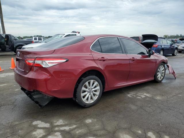 4T1B11HK8JU644529 - 2018 TOYOTA CAMRY L BURGUNDY photo 3