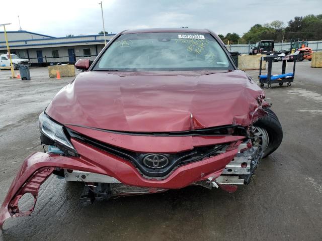 4T1B11HK8JU644529 - 2018 TOYOTA CAMRY L BURGUNDY photo 5