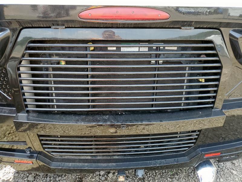 4UZAB2DT7CCBH3381 - 2012 FREIGHTLINER CHASSIS XC ბეჟი ფოტო 7