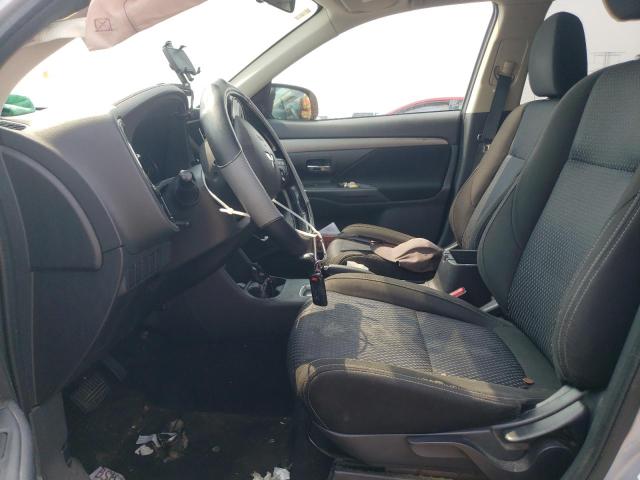 JA4AD3A30GZ002172 - 2016 MITSUBISHI OUTLANDER SE 银色 照片 7