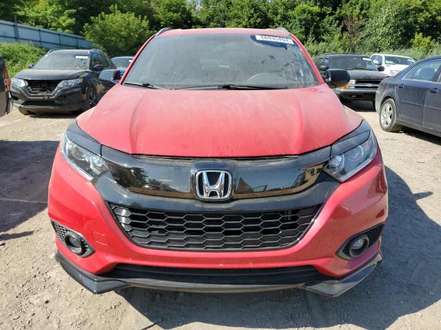 3CZRU6H18NM726036 - 2022 HONDA HR-V SPORT RED photo 5