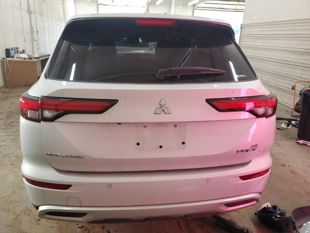 JA4T5UA98PZ059073 - 2023 MITSUBISHI OUTLANDER SE WHITE photo 6