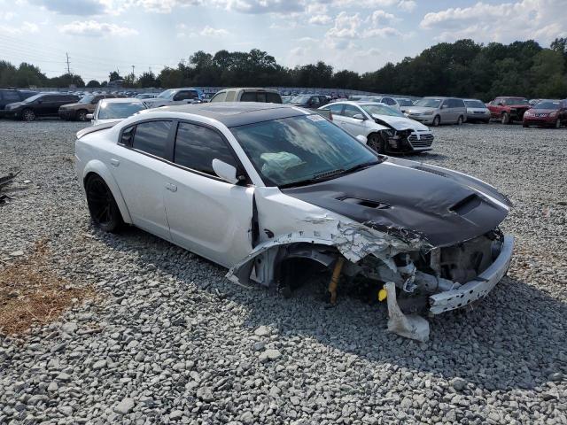 2C3CDXL99NH105986 - 2022 DODGE CHARGER SRT HELLCAT WHITE photo 4