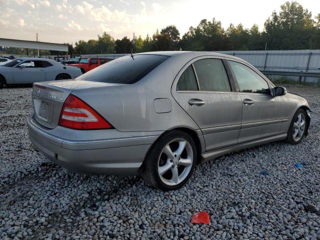 WDBRF40J35F635173 - 2005 MERCEDES-BENZ C 230K SPORT SEDAN TAN photo 3