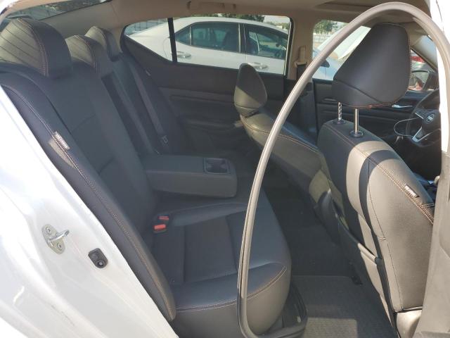 1N4BL4CV0MN346546 - 2021 NISSAN ALTIMA SR WHITE photo 10