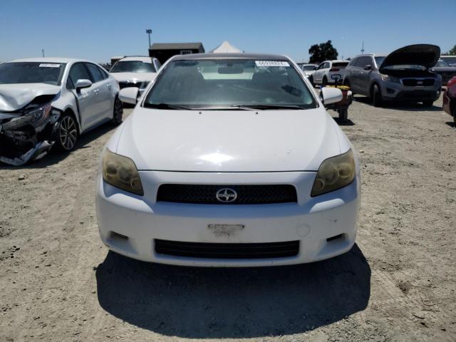 JTKDE167580250304 - 2008 TOYOTA SCION TC WHITE photo 5