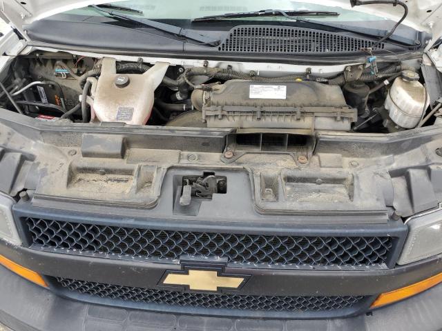 1GCWGBFP7J1265774 - 2018 CHEVROLET EXPRESS G2 თეთრი ფოტო 12