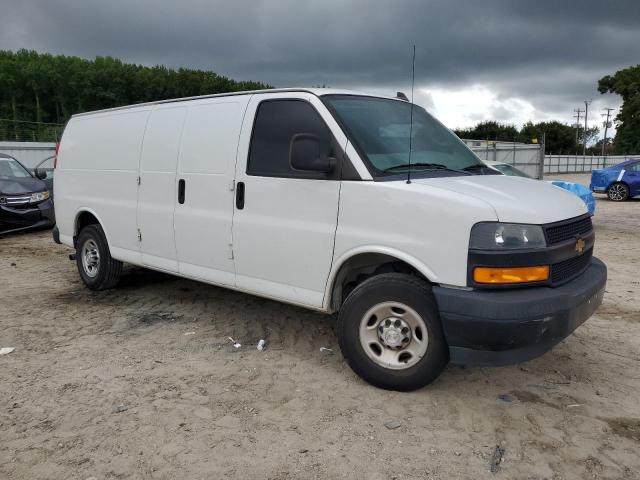 1GCWGBFP7J1265774 - 2018 CHEVROLET EXPRESS G2 თეთრი ფოტო 4