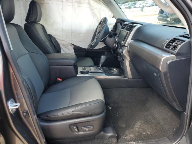 JTENU5JR6M5841765 - 2021 TOYOTA 4RUNNER SR5/SR5 PREMIUM رمادي صورة 7