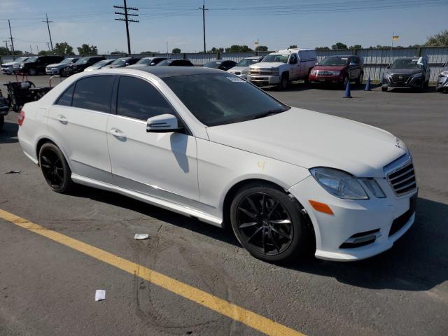 WDDHF8JB0DA704575 - 2013 MERCEDES-BENZ E 350 4MATIC WHITE photo 4