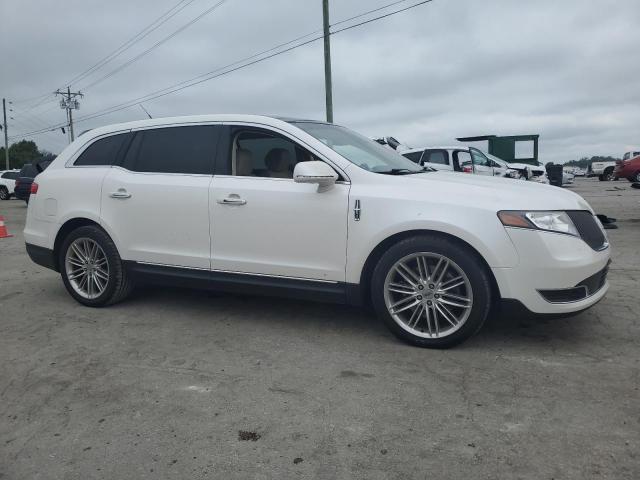 2LMHJ5AT5EBL57380 - 2014 LINCOLN MKT WHITE photo 4