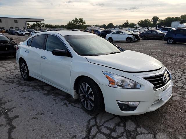 1N4AL3AP3FC215037 - 2015 NISSAN ALTIMA 2.5 WHITE photo 4